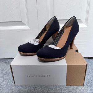 Call it Spring navy blue heels